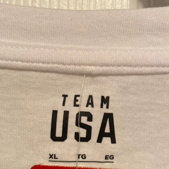Team USA White T-Shirt with Red and Blue Print… - Picture 5 of 7